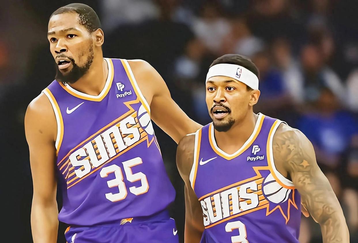 九游官方-关于杜兰特与80激战拜仁分钟，锐不可当胜负难料！，阿扎伦卡焦点对战引发球迷热议的信息