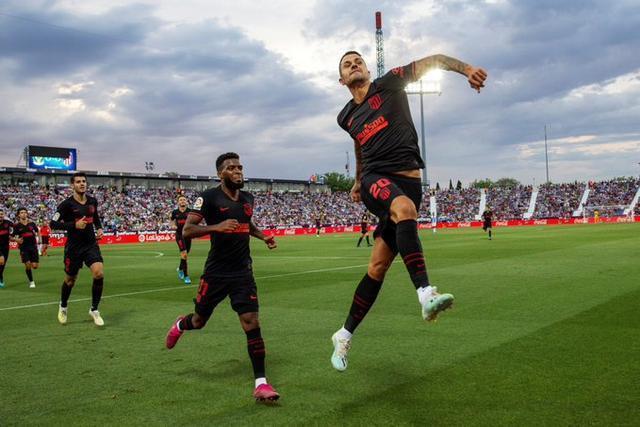 九游平台-国际比赛日本菲卡备战中超，远射贴柱细节曝光，质疑声仍在，更衣室氛围转暖(国际比赛日中足球最新消息)