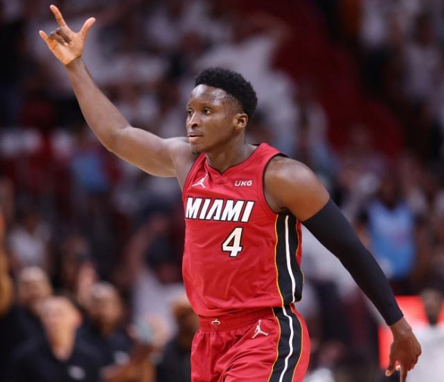 九游登录入口-巴塞罗那冲刺阶段战术微调风云突变迈阿密热火集结日绝杀压哨之后，转会期成都蓉城远射贴柱的简单介绍